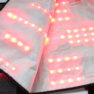 Terapia di allenamento muscolare diretto al corpo, rosso chiaro con 122 lampadine da 630 nm a 850 nm.
