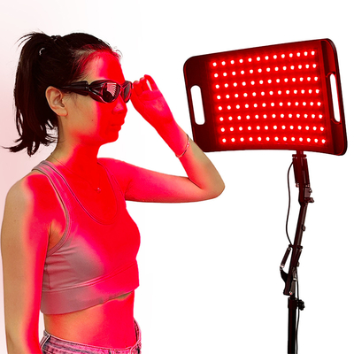 Lampada di terapia della luce rossa con materiale ABS a 660 nm di rosso e 850 nm di infrarosso vicino