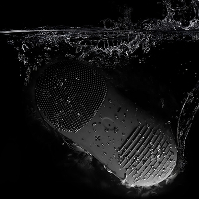 Pulizzatore di pori a doppio lato Mini spazzola per la pulizia del viso con tecnologia ad ultrasuoni
