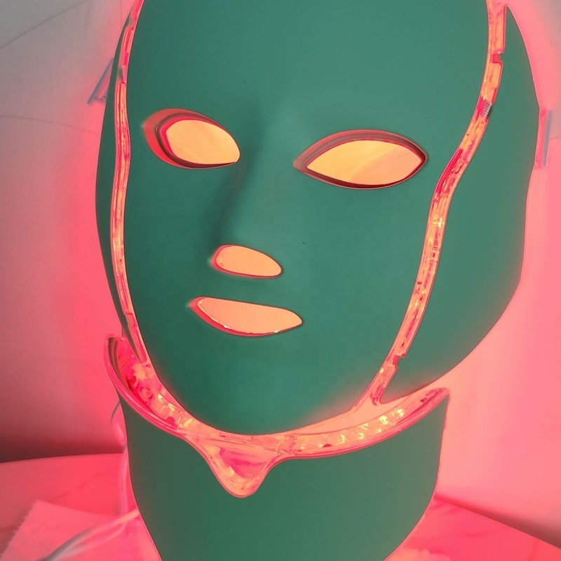 Maschera di plastica con 7 colori Terapia con luce a LED per stringere la pelle e ridurre le rughe