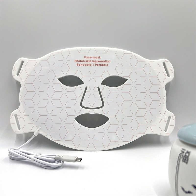 Maschera per il viso portatile a LED in silicone cura della pelle 4 Color Firming Wrinkle Remover per il collo / gola